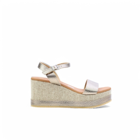 Дамски ежедневни сандали от естествена кожа в златно 5735 Oh My Sandals