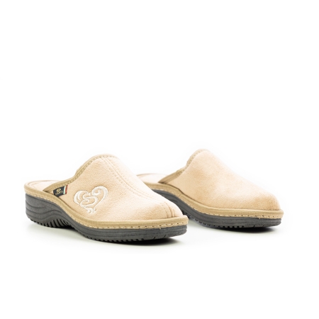 Дамски домашни пантофи бежови 17-161