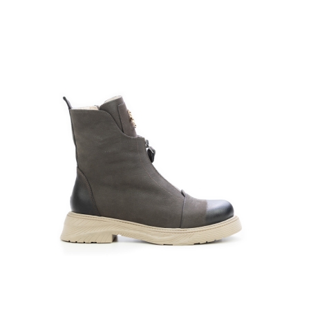 Дамски ежедневни боти от естествен набук кафяви 45-841 R-60