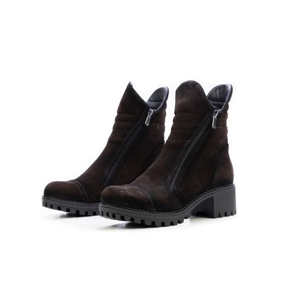 Дамски ежедневни боти от естествен велур тъмно кафяви 311-61