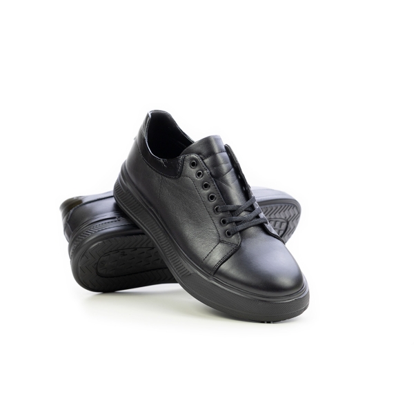 Мъжки спортни обувки от естествена кожа черни 7503-10-60