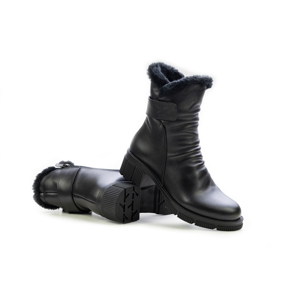 Дамски ежедневни боти от естествена кожа черни 952-03