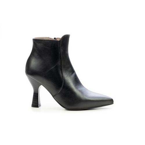 Дамски елегантни боти от естествена кожа черни 6948 H-2652 Patricia Miller