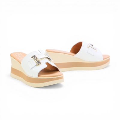 Дамски ежедневни чехли от естествена кожа в бяло 5980 Oh My Sandals