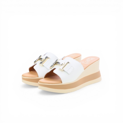 Дамски ежедневни чехли от естествена кожа в бяло 5980 Oh My Sandals