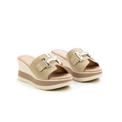Дамски ежедневни чехли от естествен велур бежови 5980 Oh My Sandals