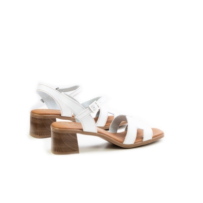 Дамски ежедневни сандали от естествена кожа в бяло 5901 Oh My Sandals