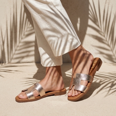 Дамска ежедневни чехли от естествена кожа в злато 5810 Oh My Sandals