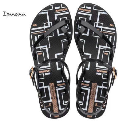 Дамски гумени сандали в черно и бяло 82842/BL730 Ipanema